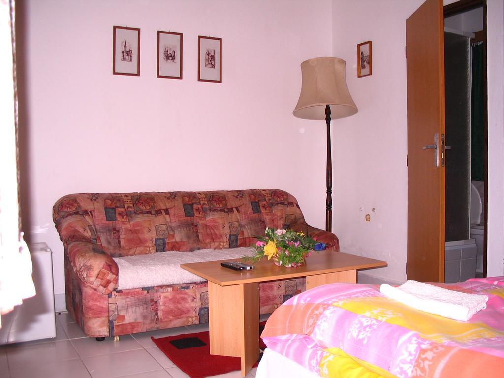 Penzion Kalina Tábor Exterior foto
