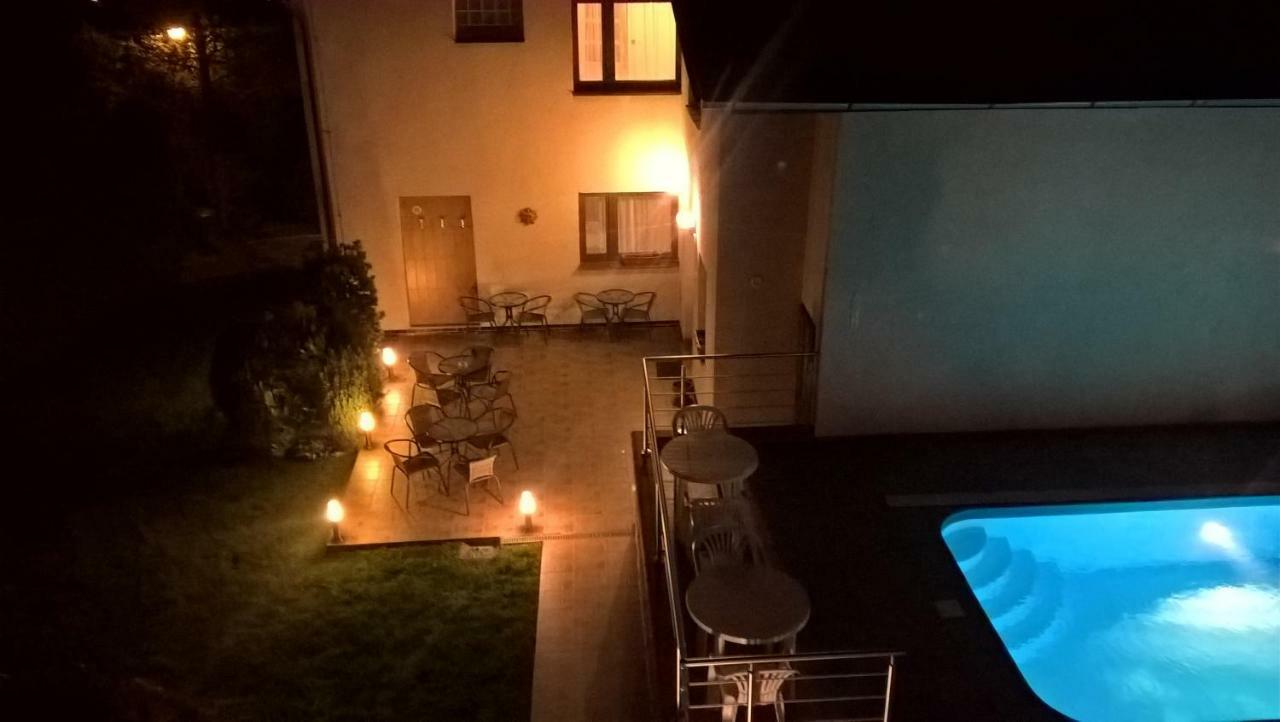Penzion Kalina Tábor Exterior foto